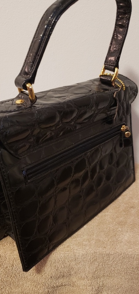 Purse - Picture 2 of 3
